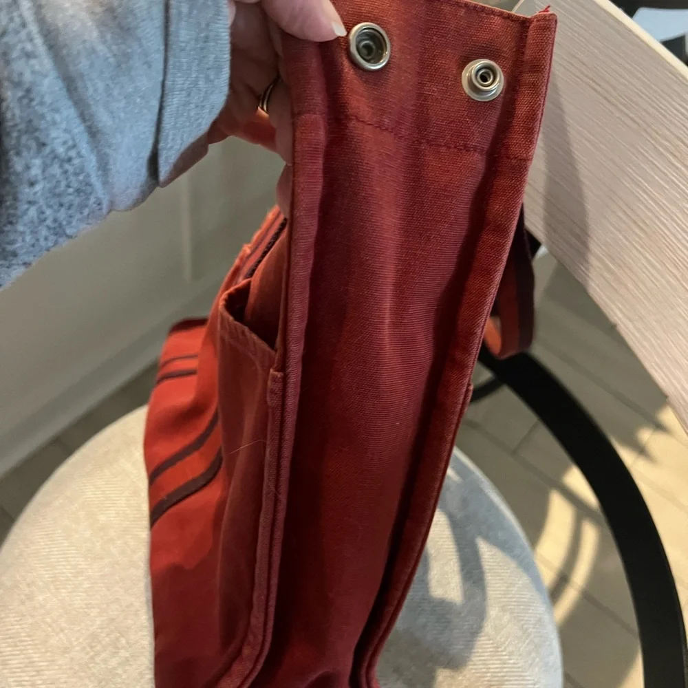 Hermes Vintage Fourre Tote Red Canvas Tote Bag with Horse Charm - Picture 6 of 9
